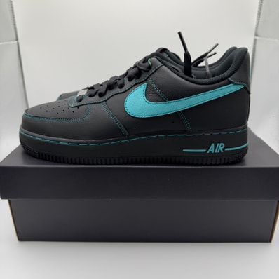 Nike Air Force 1 Low "Black Tiffany"