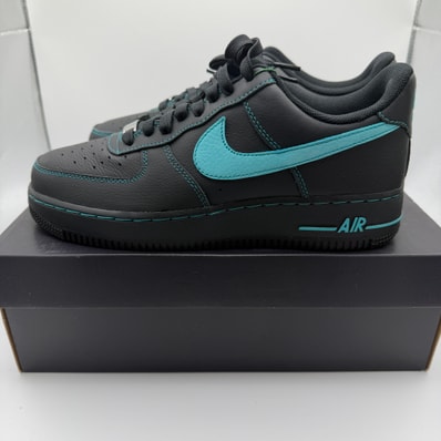 Nike Air Force 1 Low "Black Tiffany"