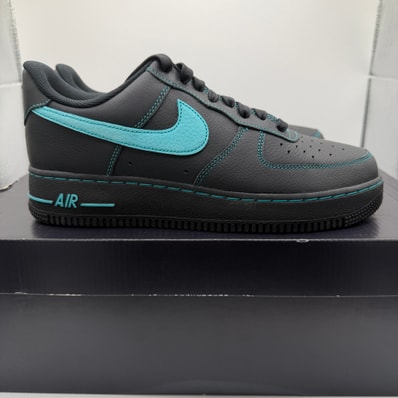 Nike Air Force 1 Low "Black Tiffany"