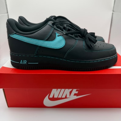 Nike Air Force 1 Low "Black Tiffany"