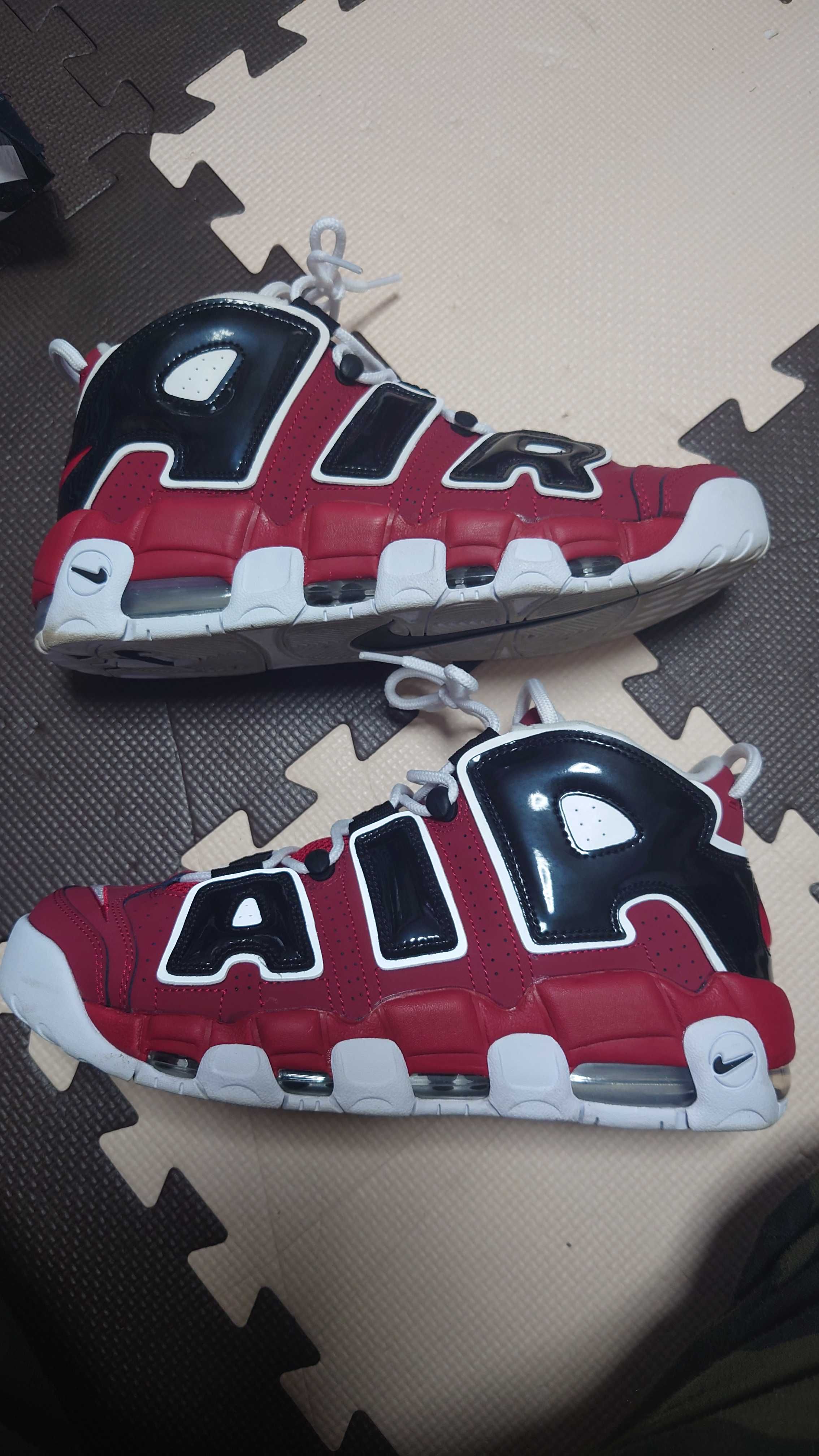 Nike Air More Uptempo ’96 "Black and Varsity Red" (2021)