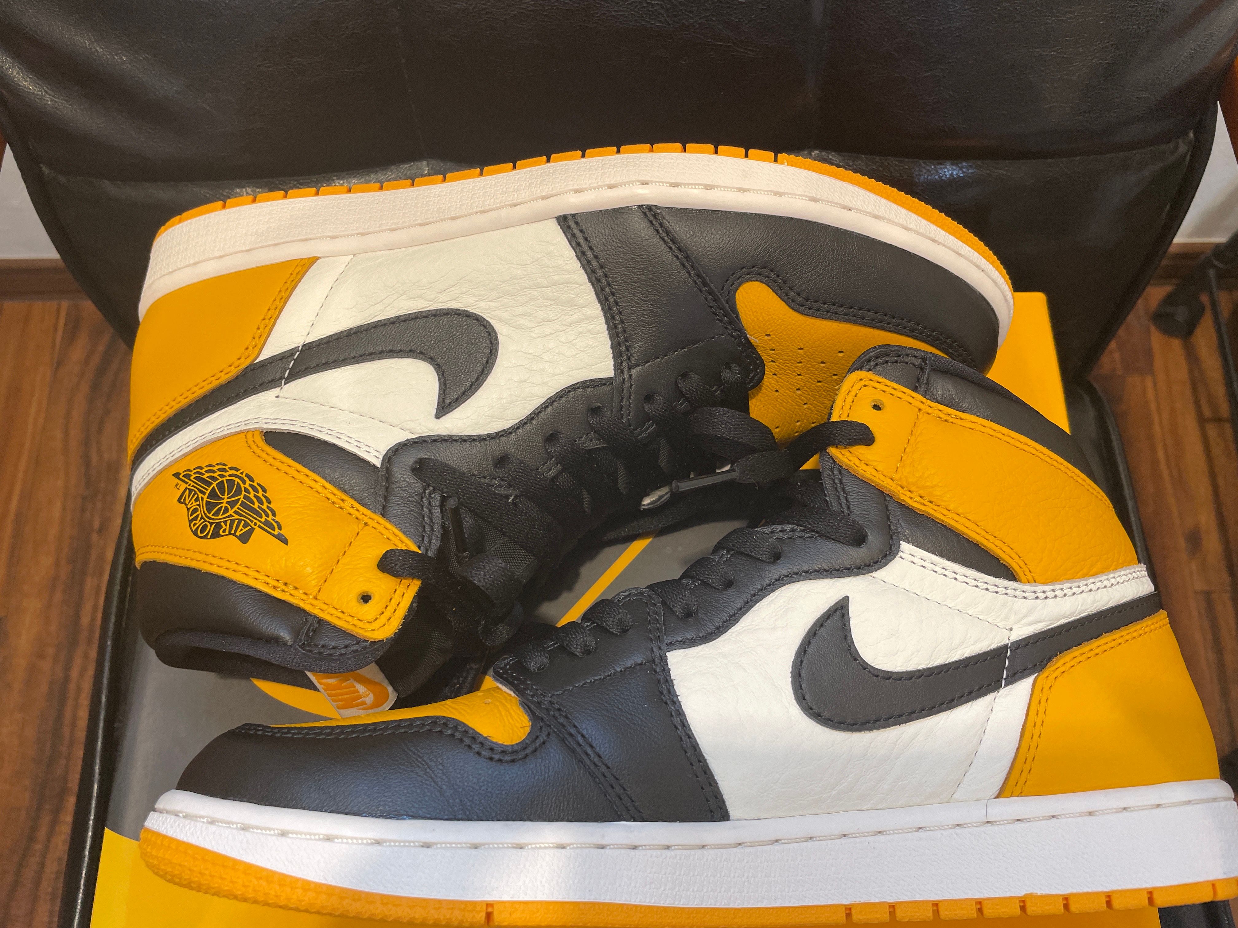 Nike Air Jordan 1 Retro High OG "Taxi"