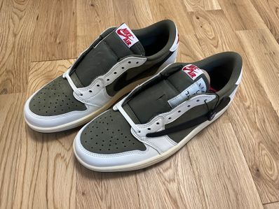 Travis Scott × Nike Air Jordan 1 Low OG SP "Reverse Olive"