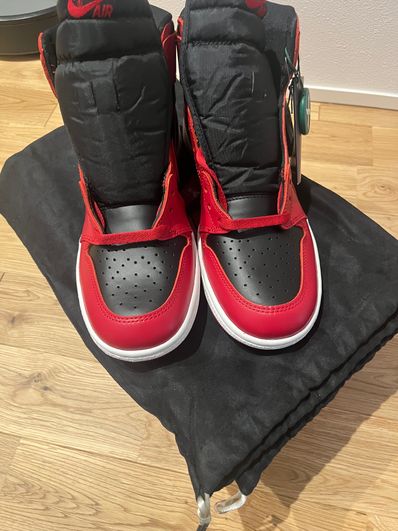 Nike Air Jordan 1 High ’85 "Varsity Red"