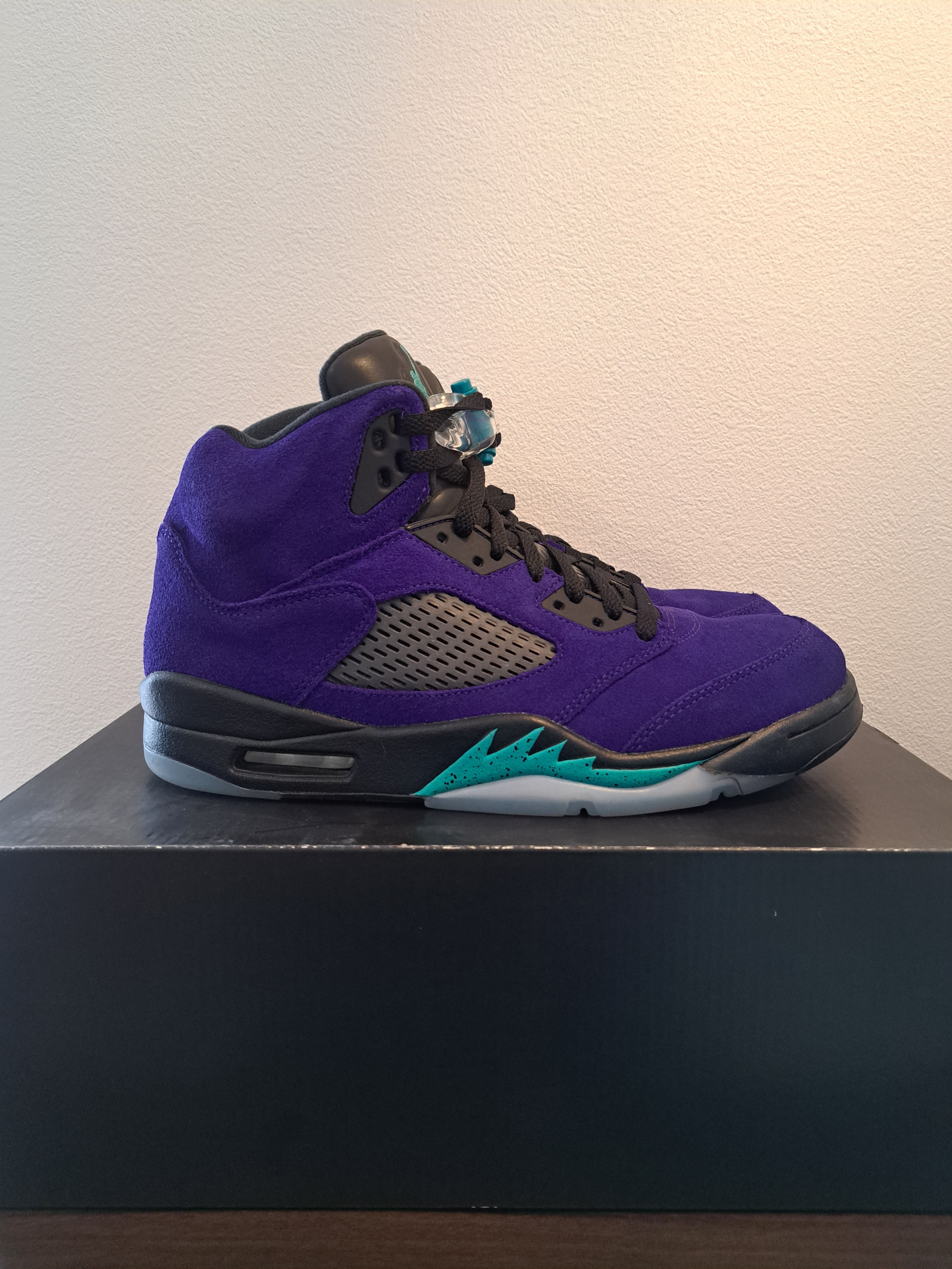 NIKE AIR JORDAN 5 "PURPLE GRAPE"