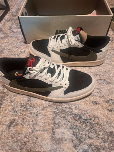Travis Scott × Nike Women's Air Jordan 1 Low OG "Medium Olive"