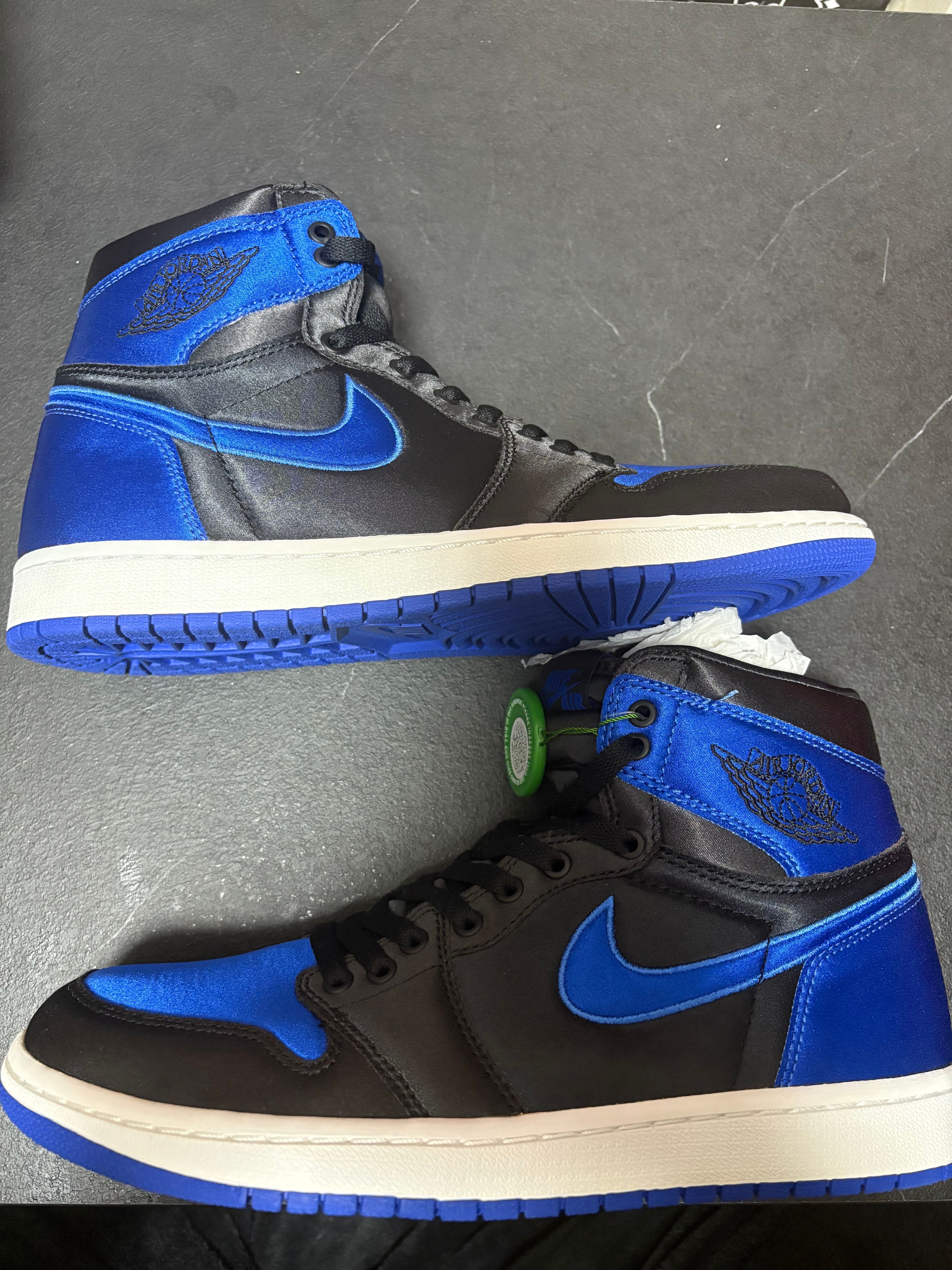 Nike Air Jordan 1 Retro High OG EP "Black/Varsity Royal/White"