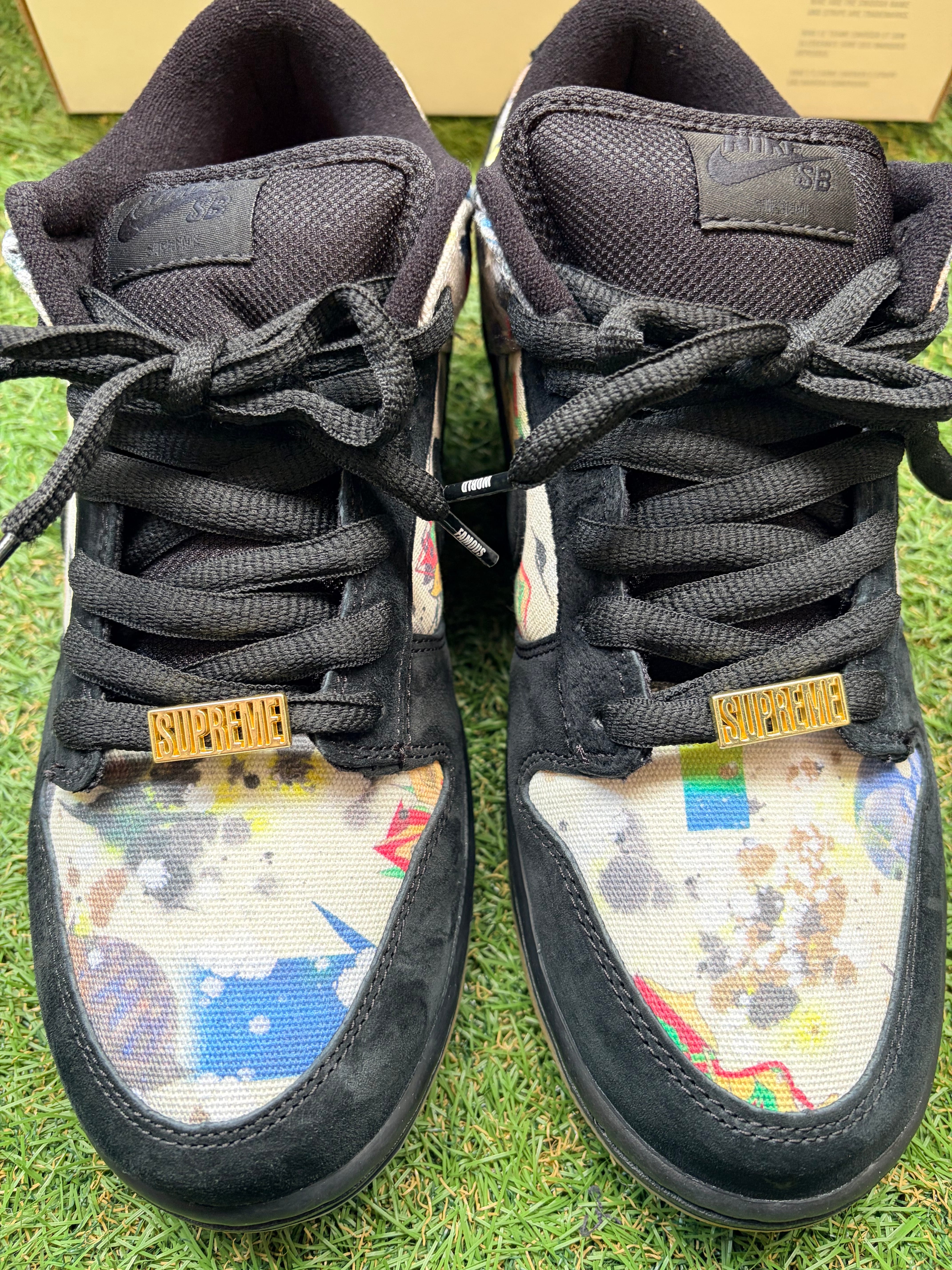 Supreme × Nike SB Dunk Low "Rammellzee"