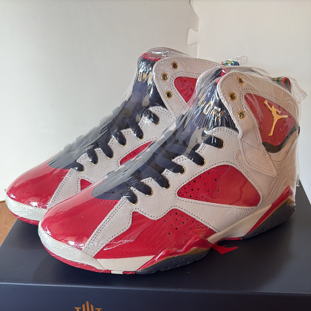 エアジョーダン　美品 楽天市場】NIKE×CLOT AIR JORDAN 1 MID SE FEARLESS EDISON CHEN