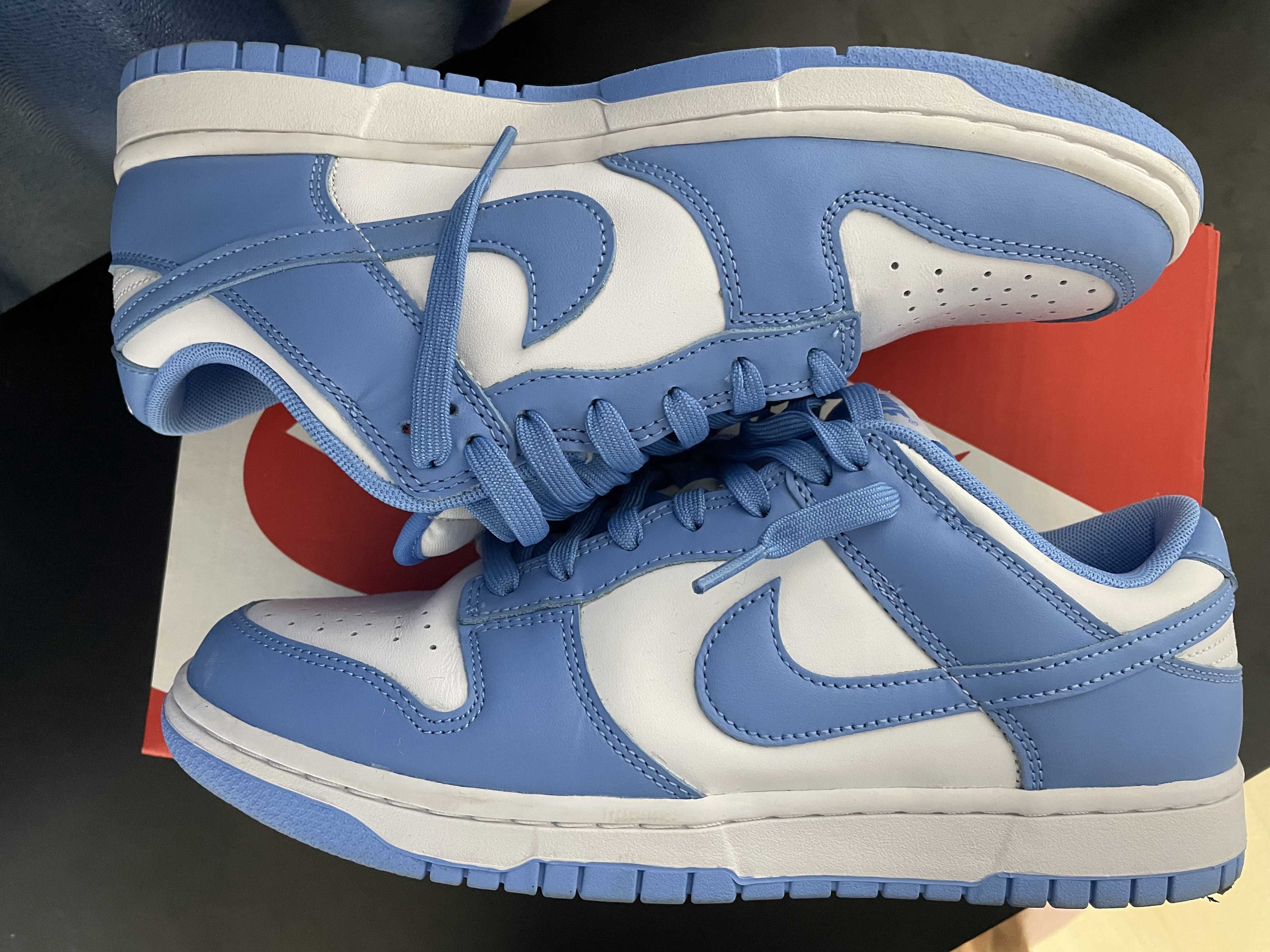 Nike Dunk Low "University Blue"