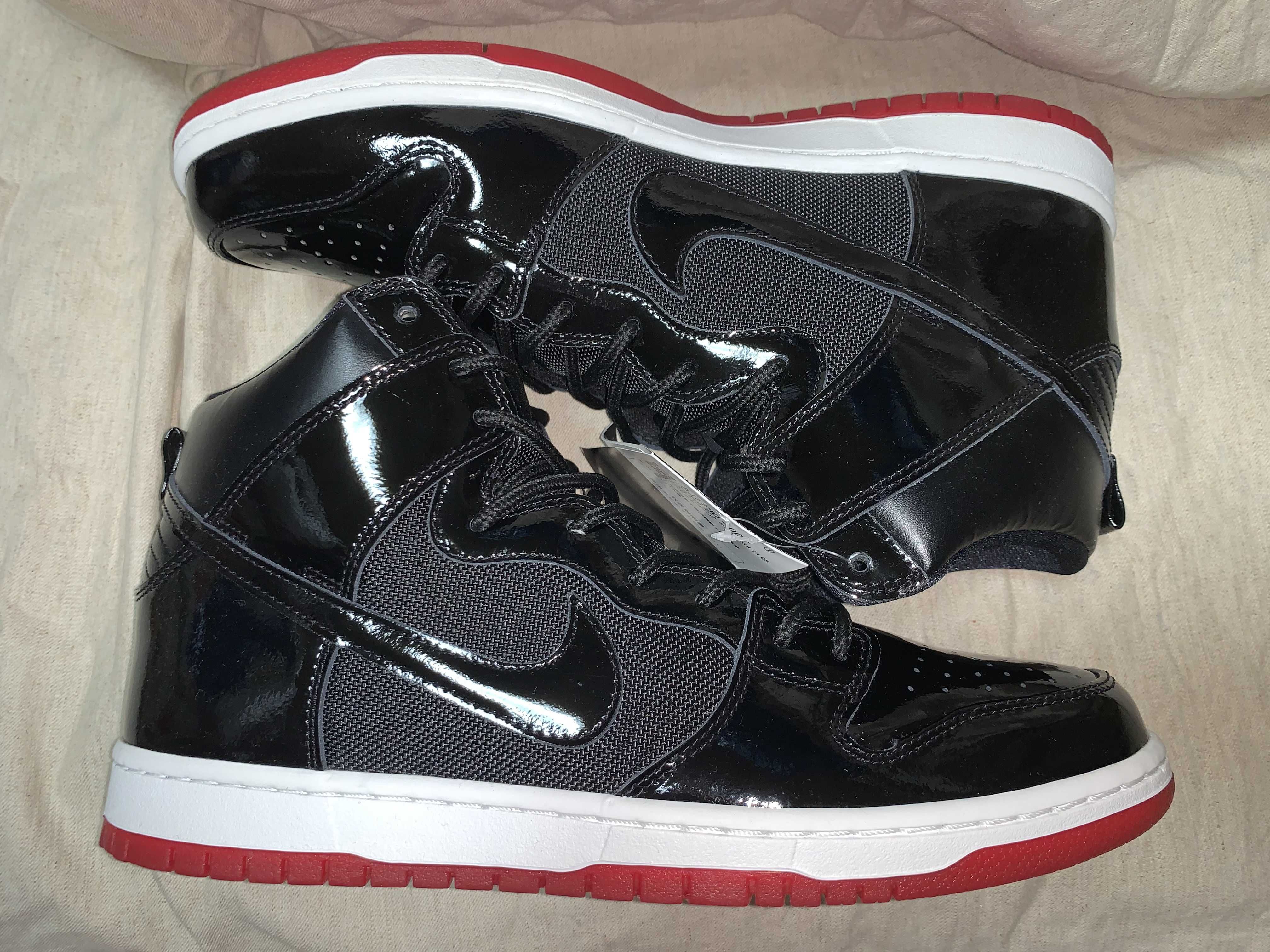 Nike SB Dunk High "Bred"