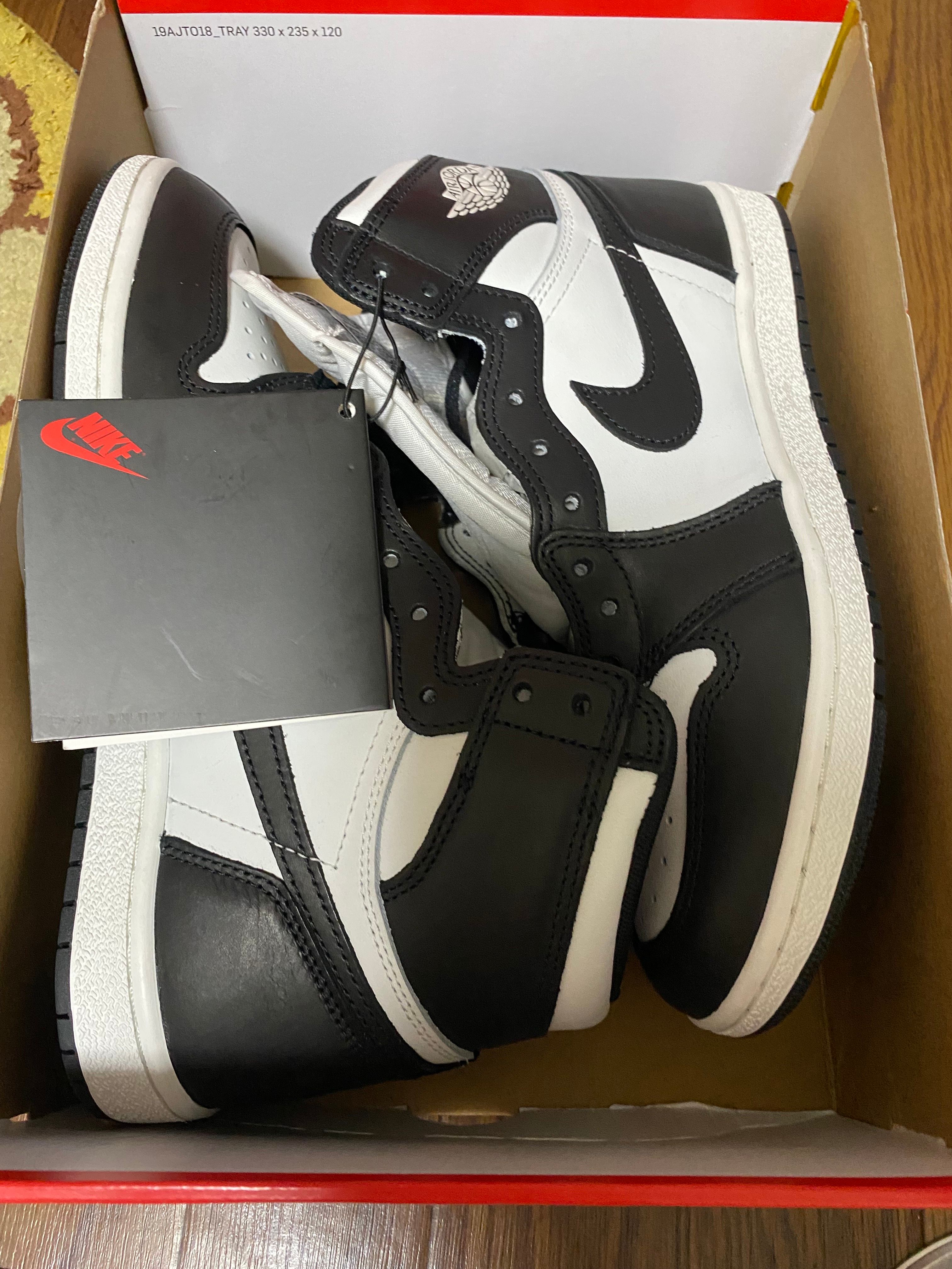 Nike Air Jordan 1 High '85 "Black/White"