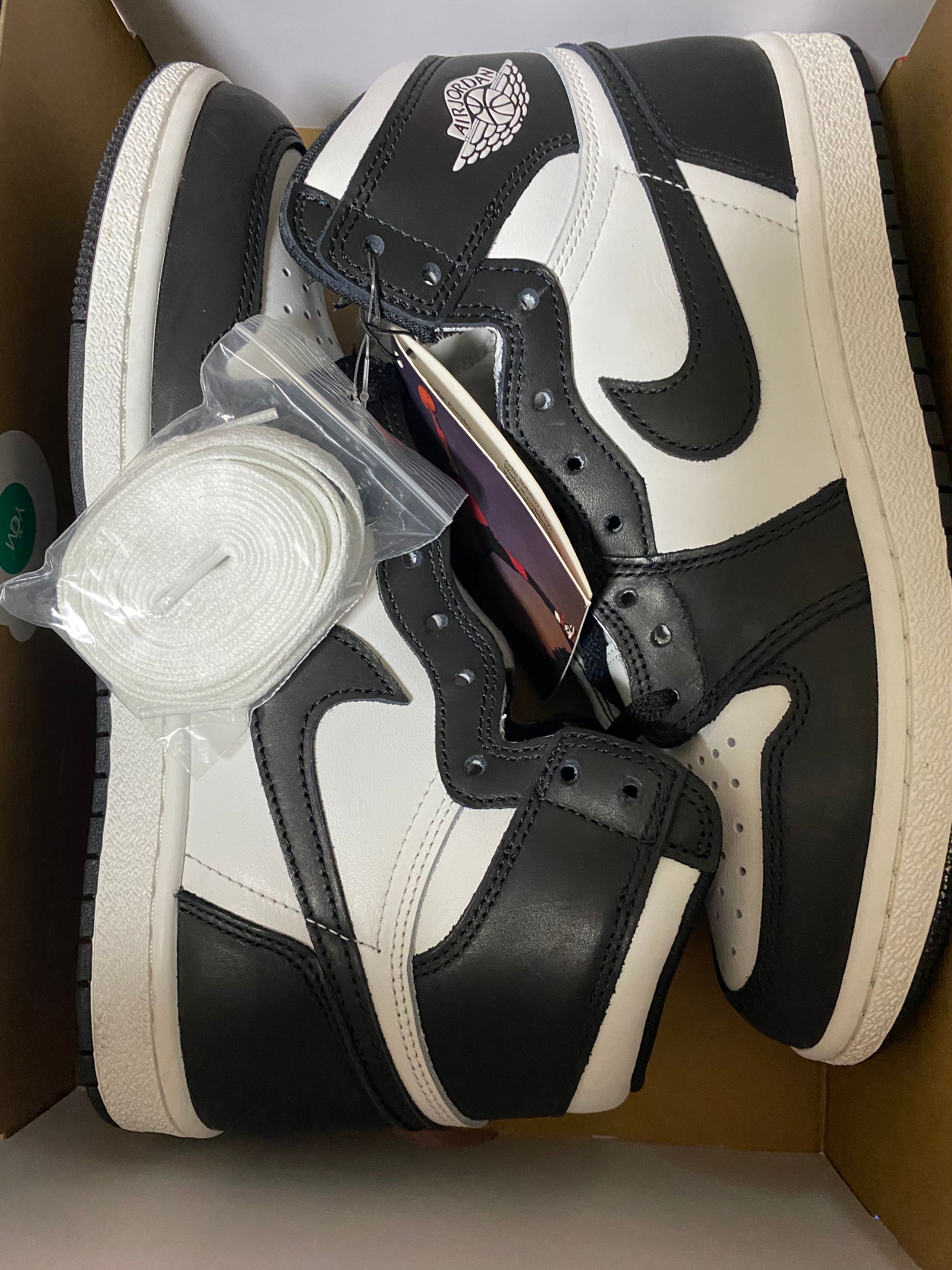 Nike Air Jordan 1 High '85 "Black/White"