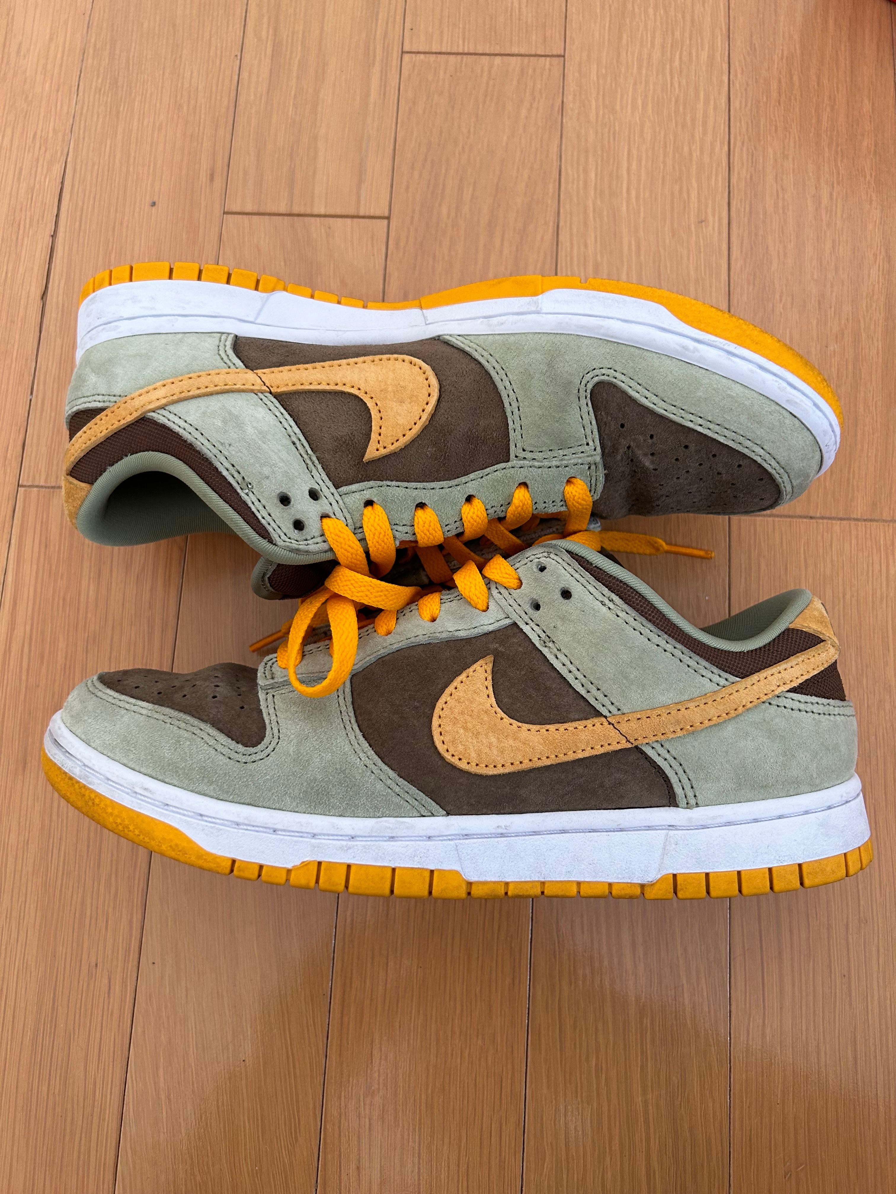 Nike Dunk Low SE "Dusty Olive"