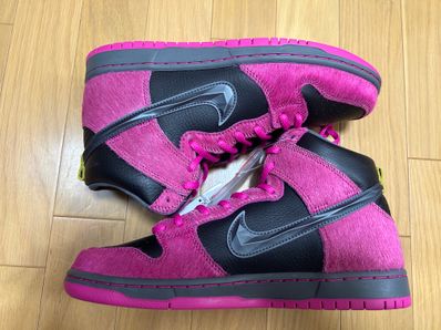 Run The Jewels × Nike SB Dunk High "Active Pink and Black"