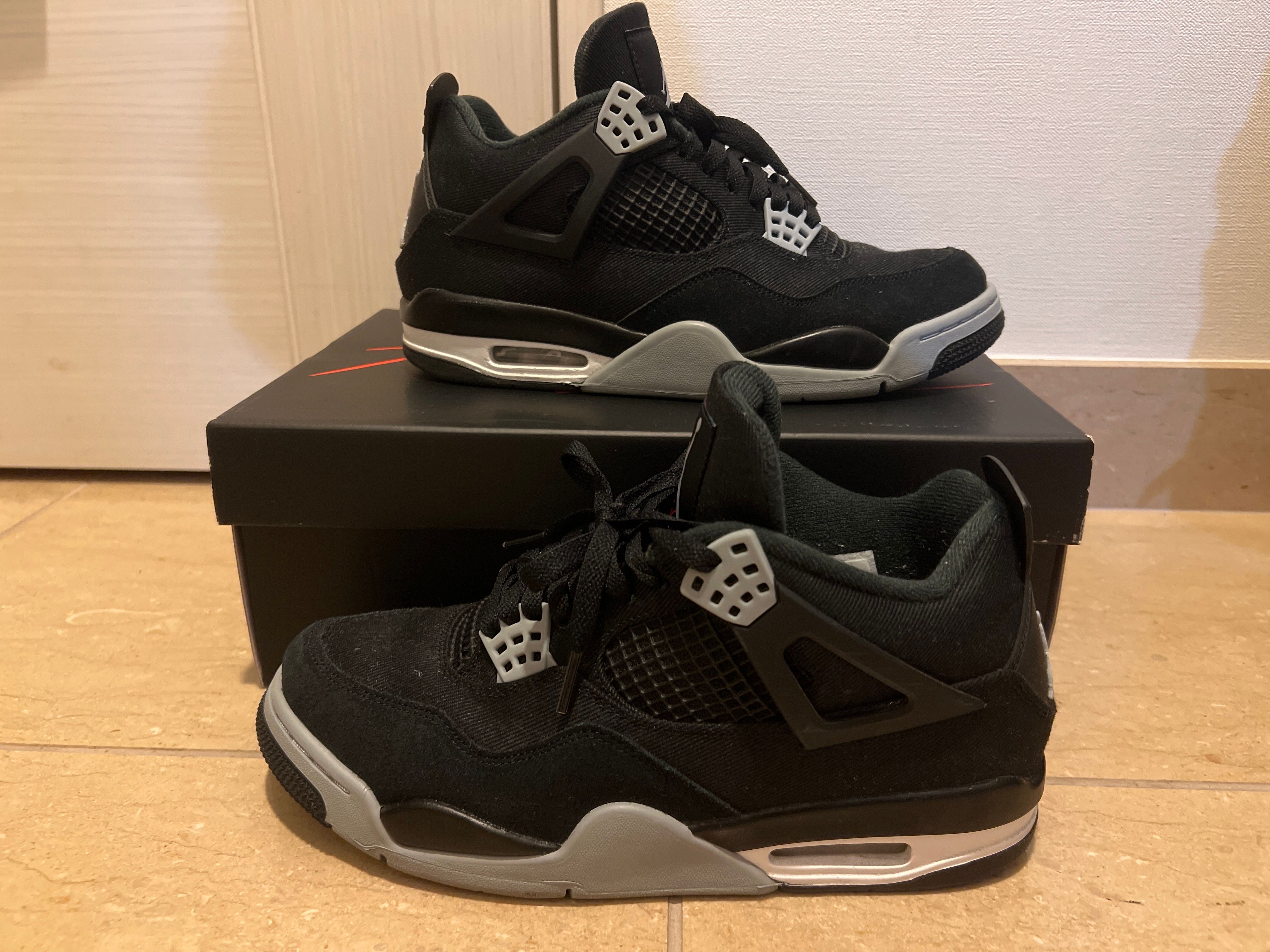 Nike Air Jordan 4 SE "Black and Light Steel"