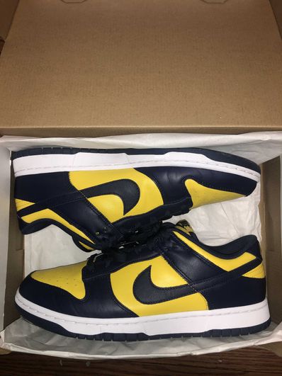 Nike Dunk Low "Michigan"