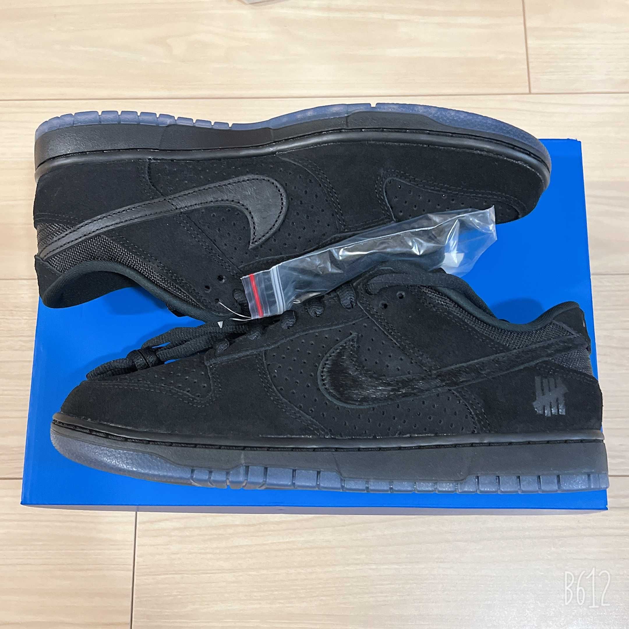 UNDEFEATED × Nike Dunk Low SP "5 ON IT"
