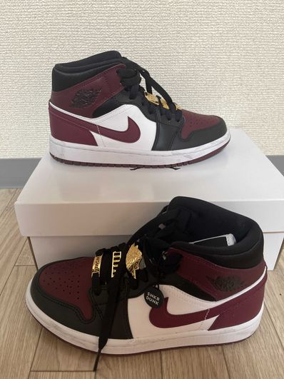 NIKE Women's AIR JORDAN 1 MID "DARK BEETROOT"