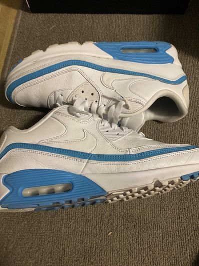 UNDEFEATED × Nike Air Max 90 "White/Blue"