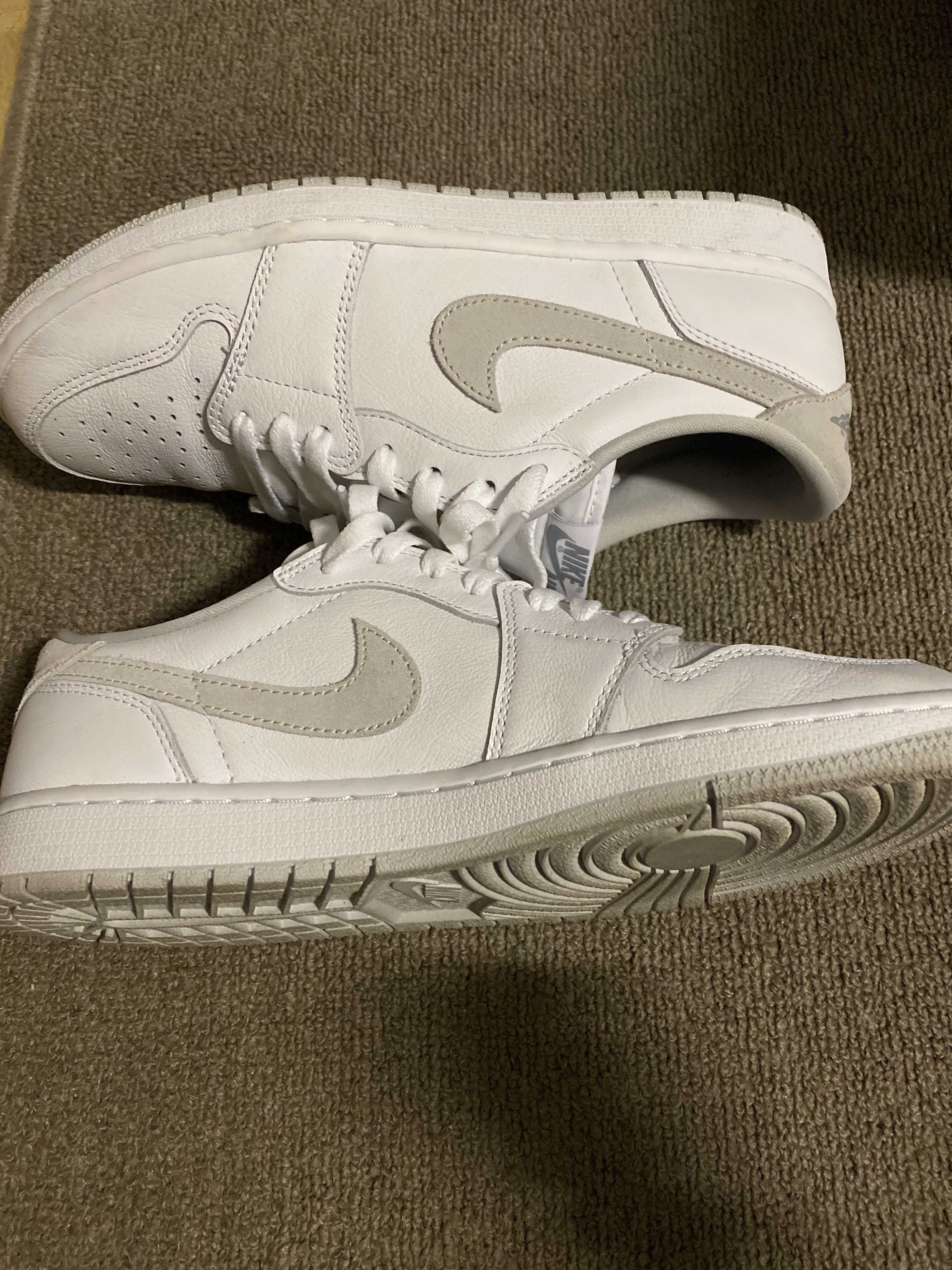 Nike Air Jordan 1 Low OG "Neutral Grey"