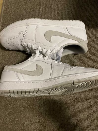 Nike Air Jordan 1 Low OG "Neutral Grey"