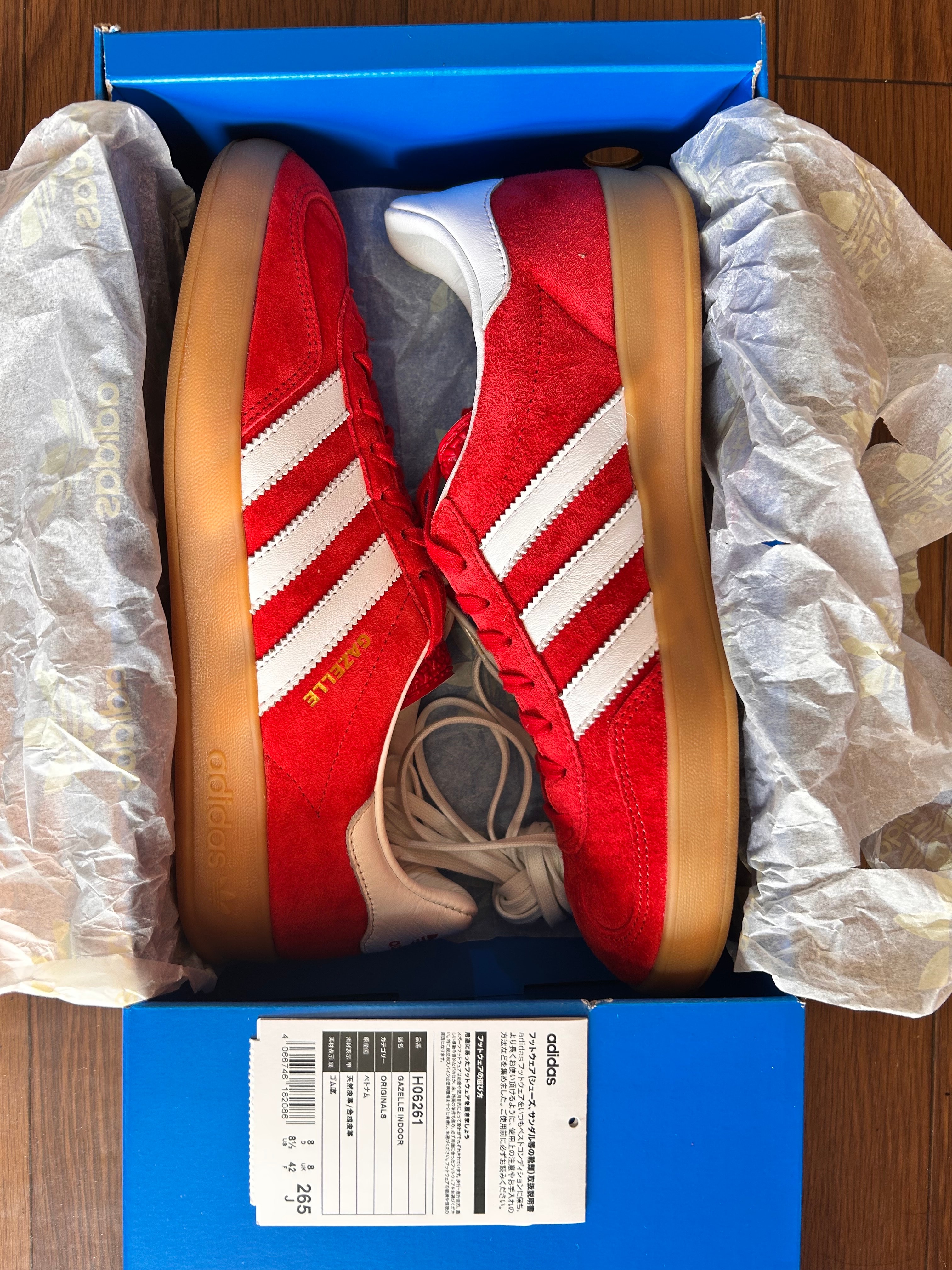 アディダス ガゼル インドア "スカーレット/フットウェアホワイト"