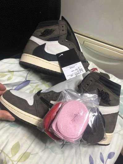 Travis Scott × Nike Air Jordan 1 Retro High OG TS SP "Sail/Dark Mocha"