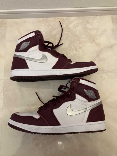 Nike Air Jordan 1 High OG "Bordeaux"