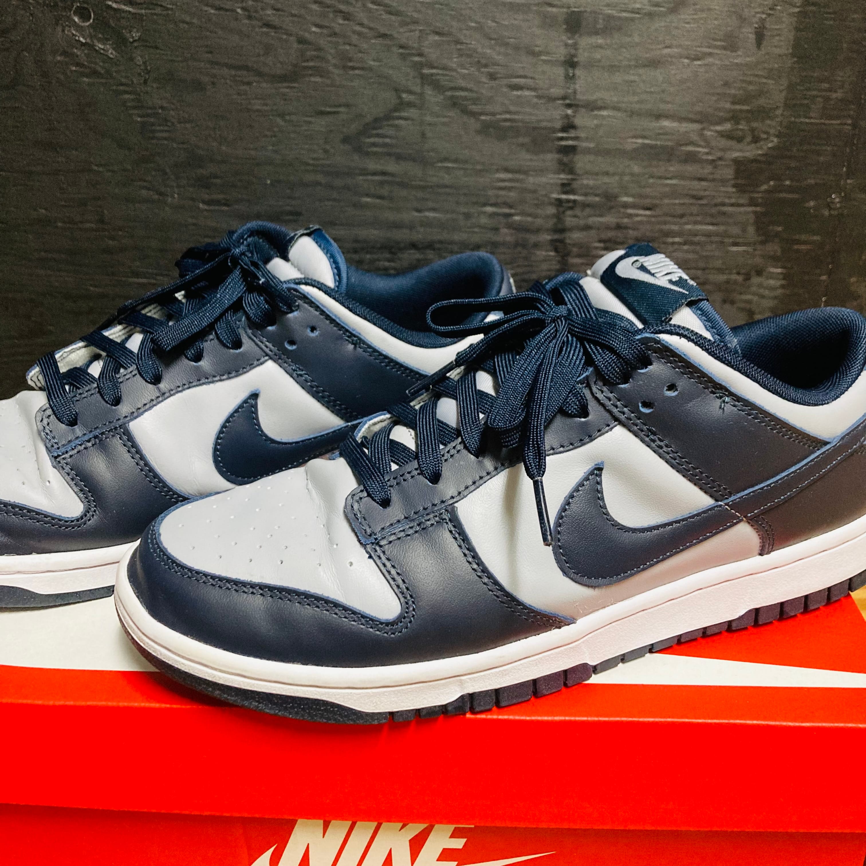 Nike Dunk Low "Championship Grey"