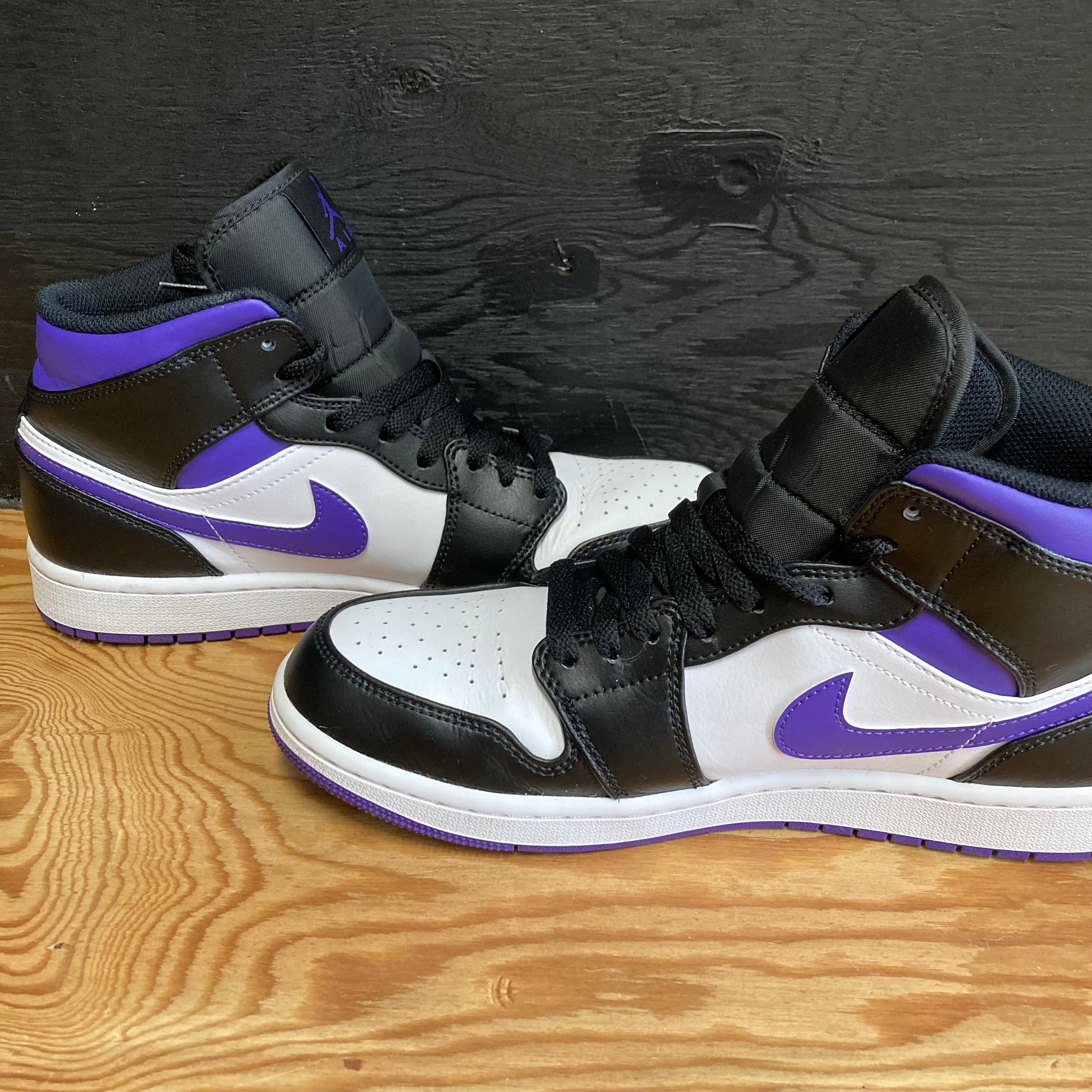 Nike Air Jordan 1 Mid "Black/Court Purple"
