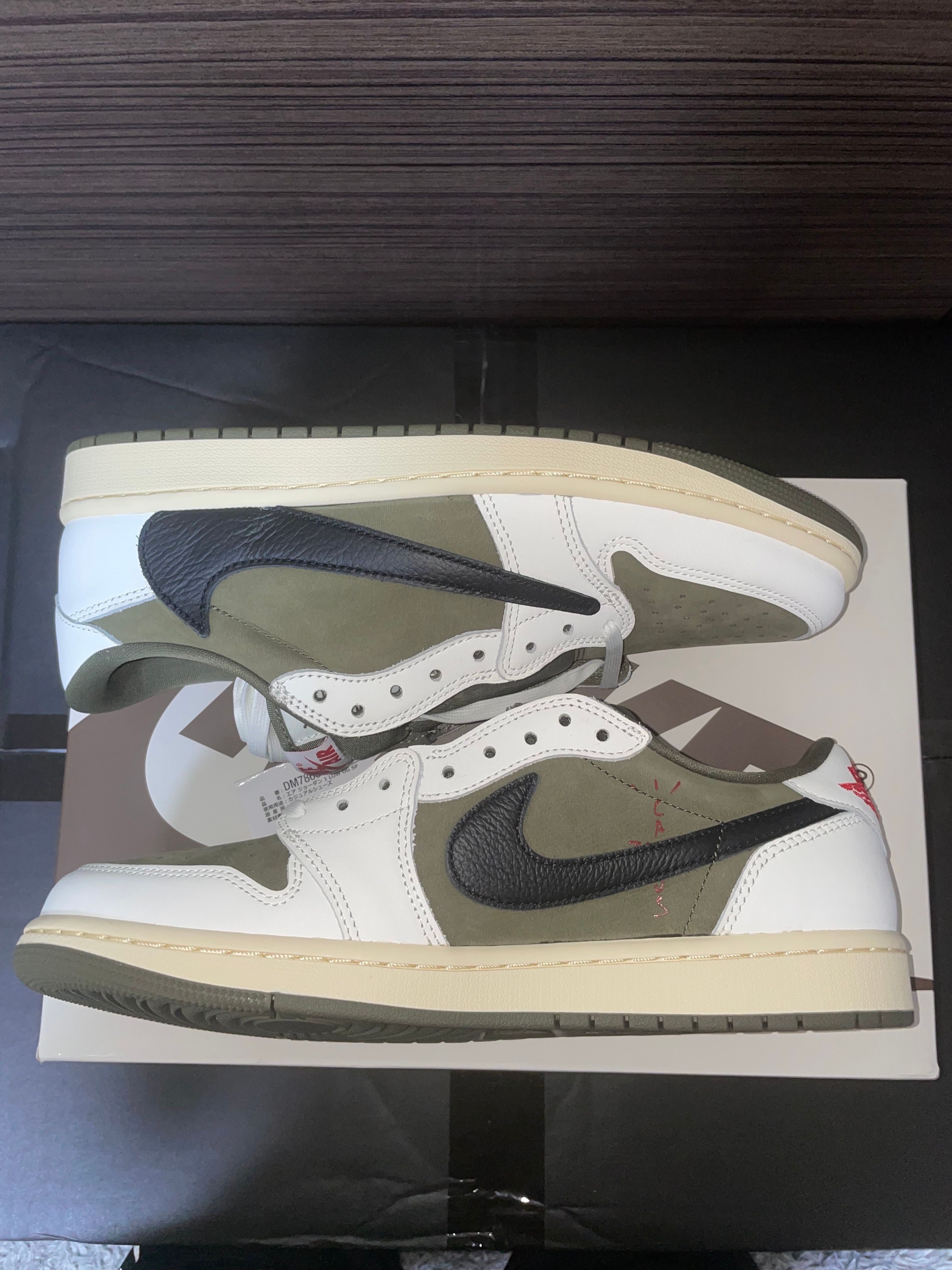 Travis Scott × Nike Air Jordan 1 Low OG SP "Reverse Olive"