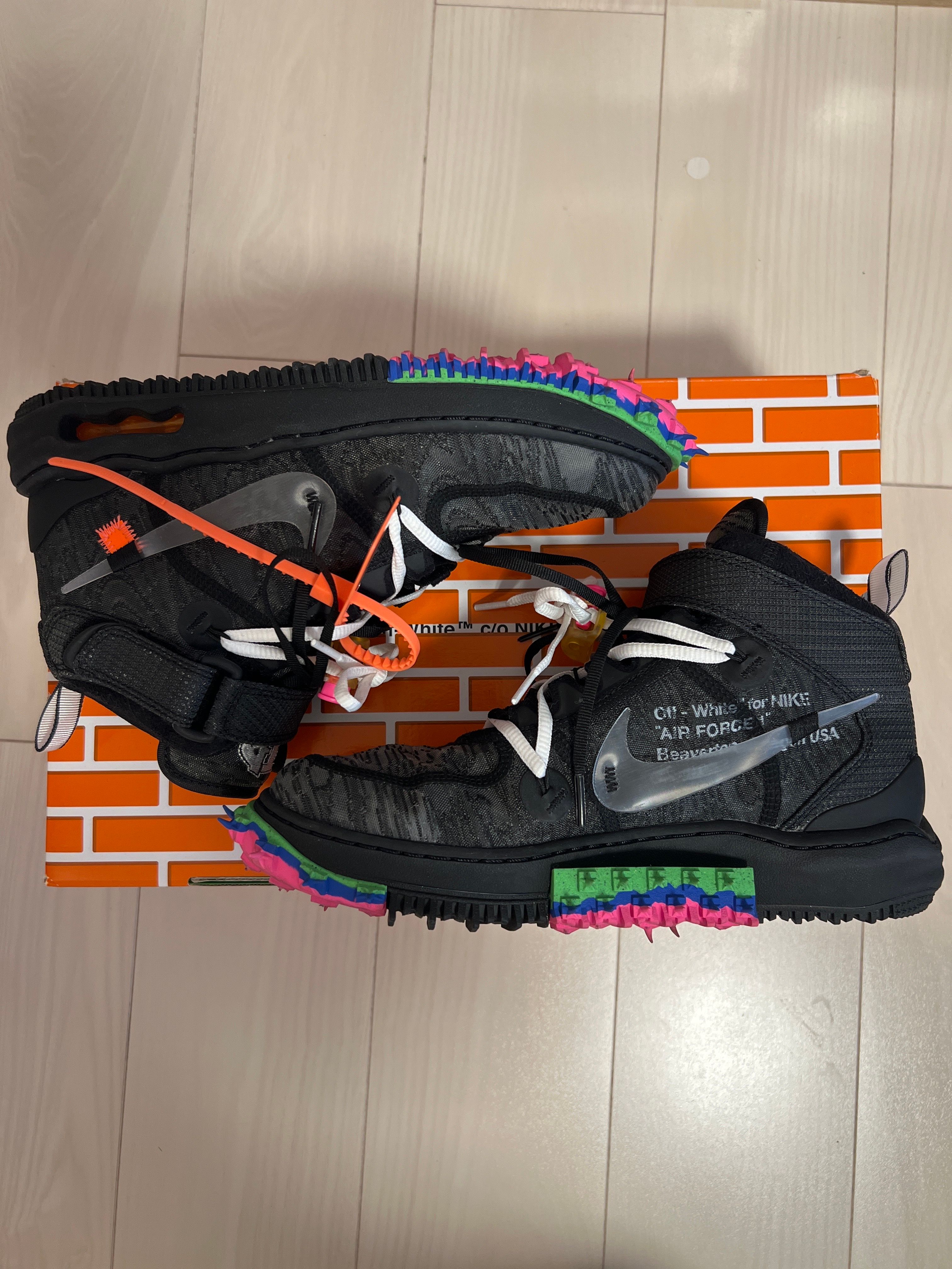 Off-White × Nike Air Force 1 Mid "Black"