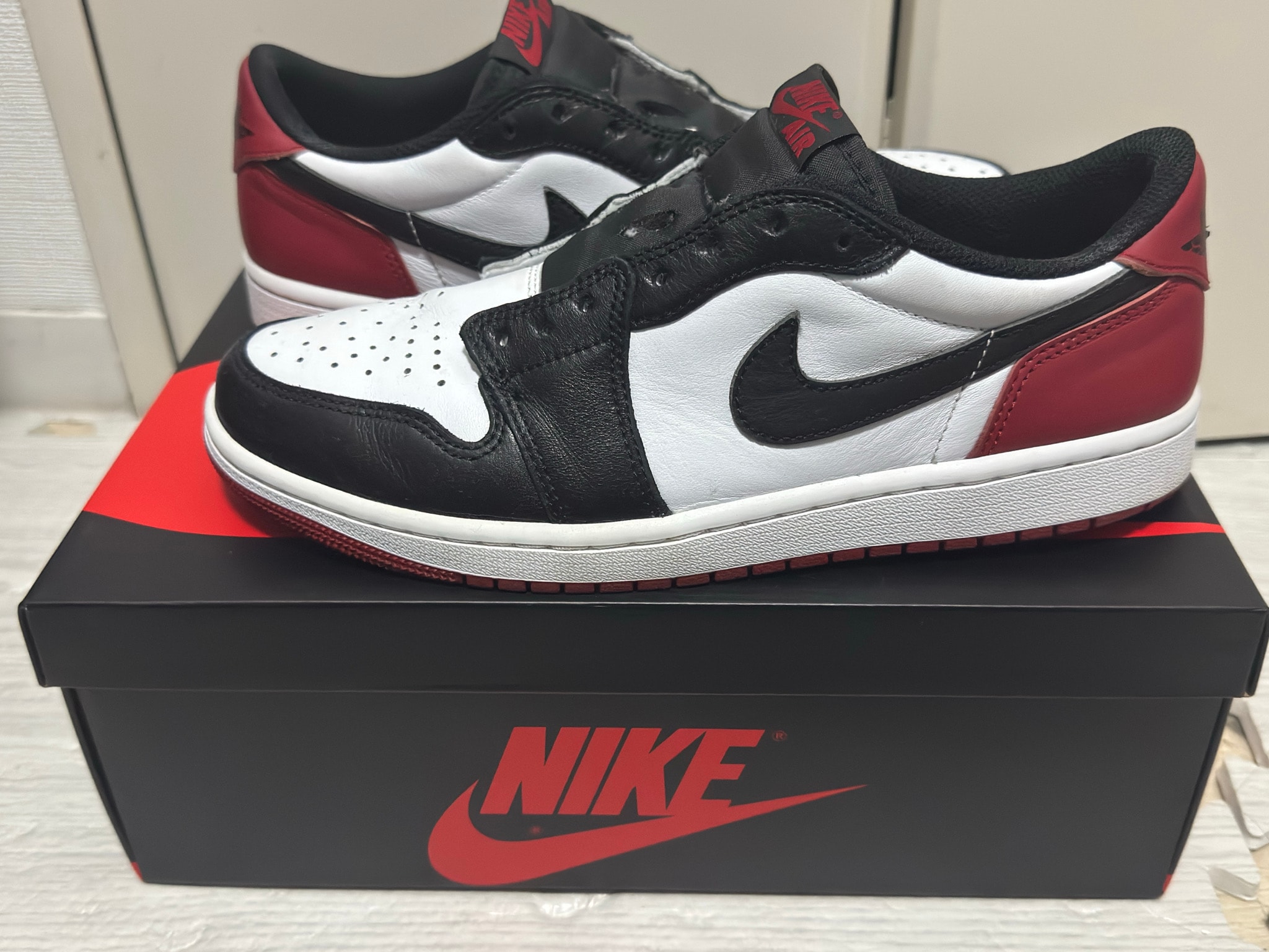 Nike Air Jordan 1 Retro Low OG "Black Toe"