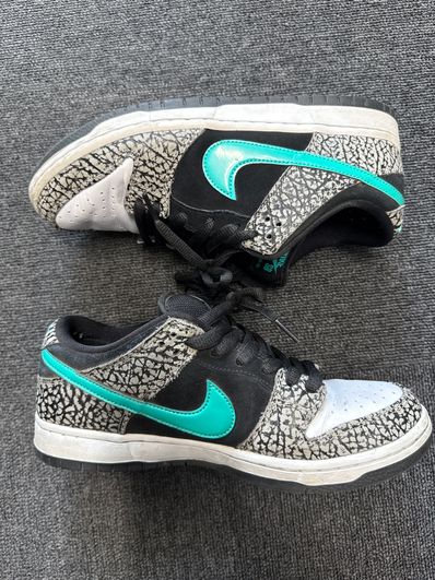 Nike SB Dunk Low "Elephant/Safari"