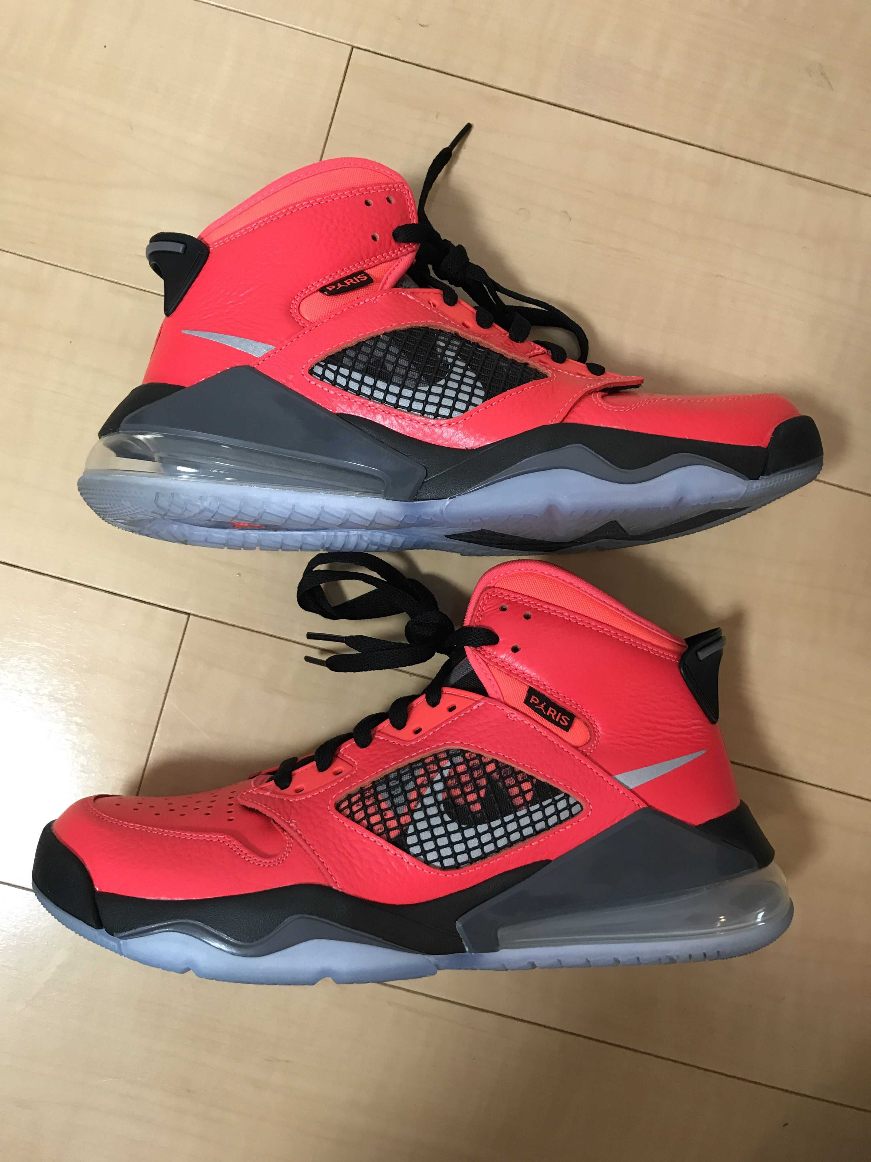 Paris Saint-Germain (PSG) × Nike Jordan Mars 270 "Infrared 23/Reflect Silver-Black"