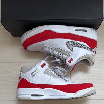 Nike Air Jordan 3 Retro "Tinker White/University Red"