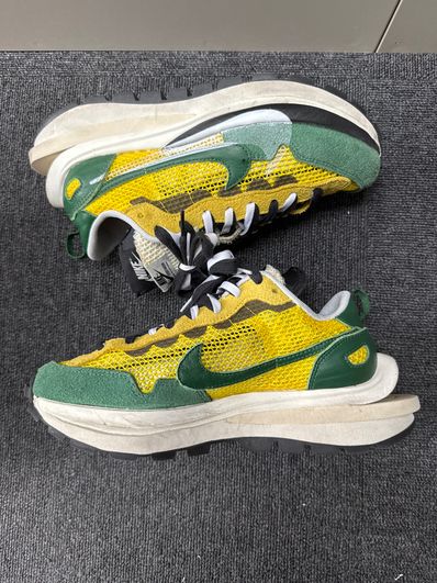 sacai × Nike Vapor Waffle "Tour Yellow/Stadium Green-Sail"
