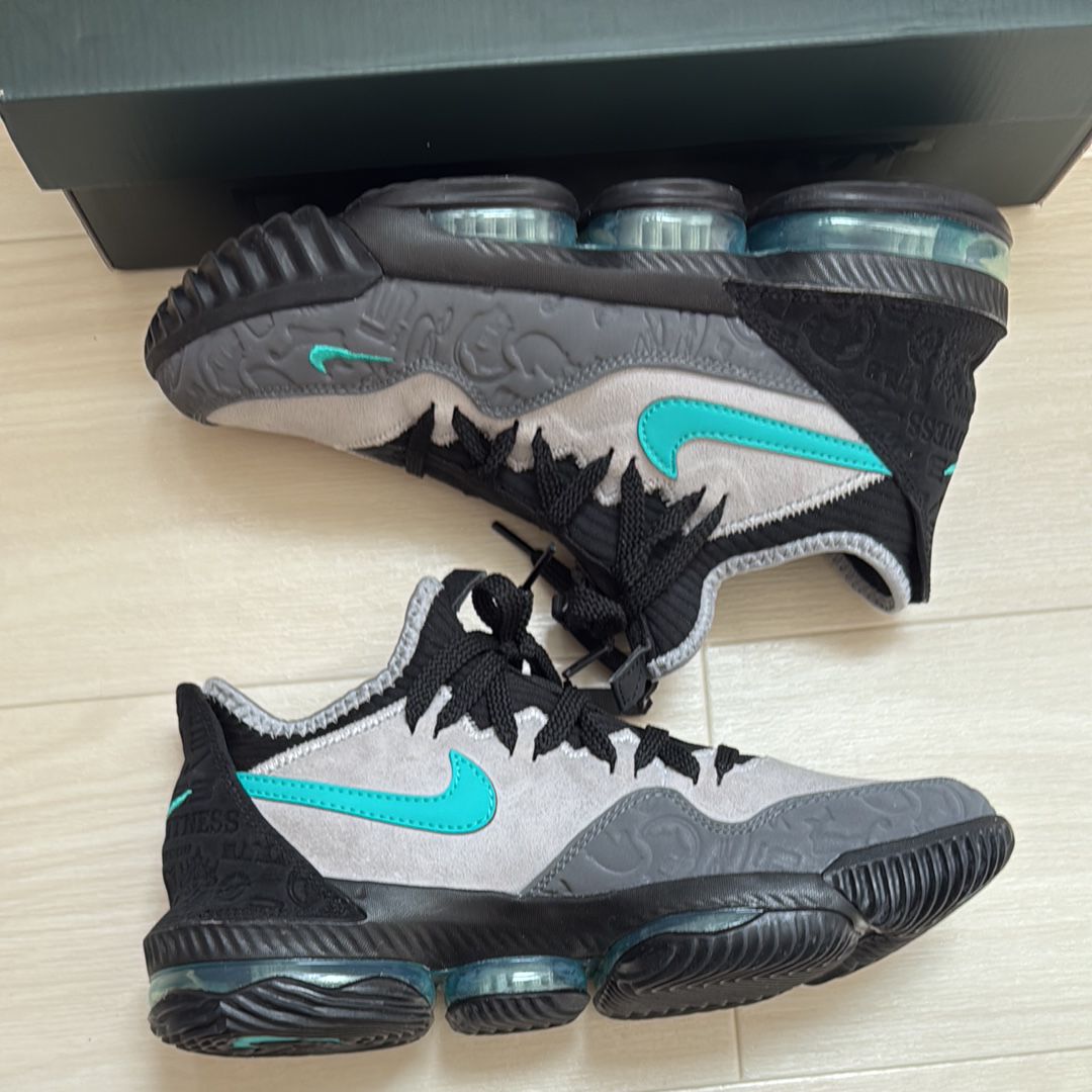 atmos × Nike LeBron 16 "Clear Jade"