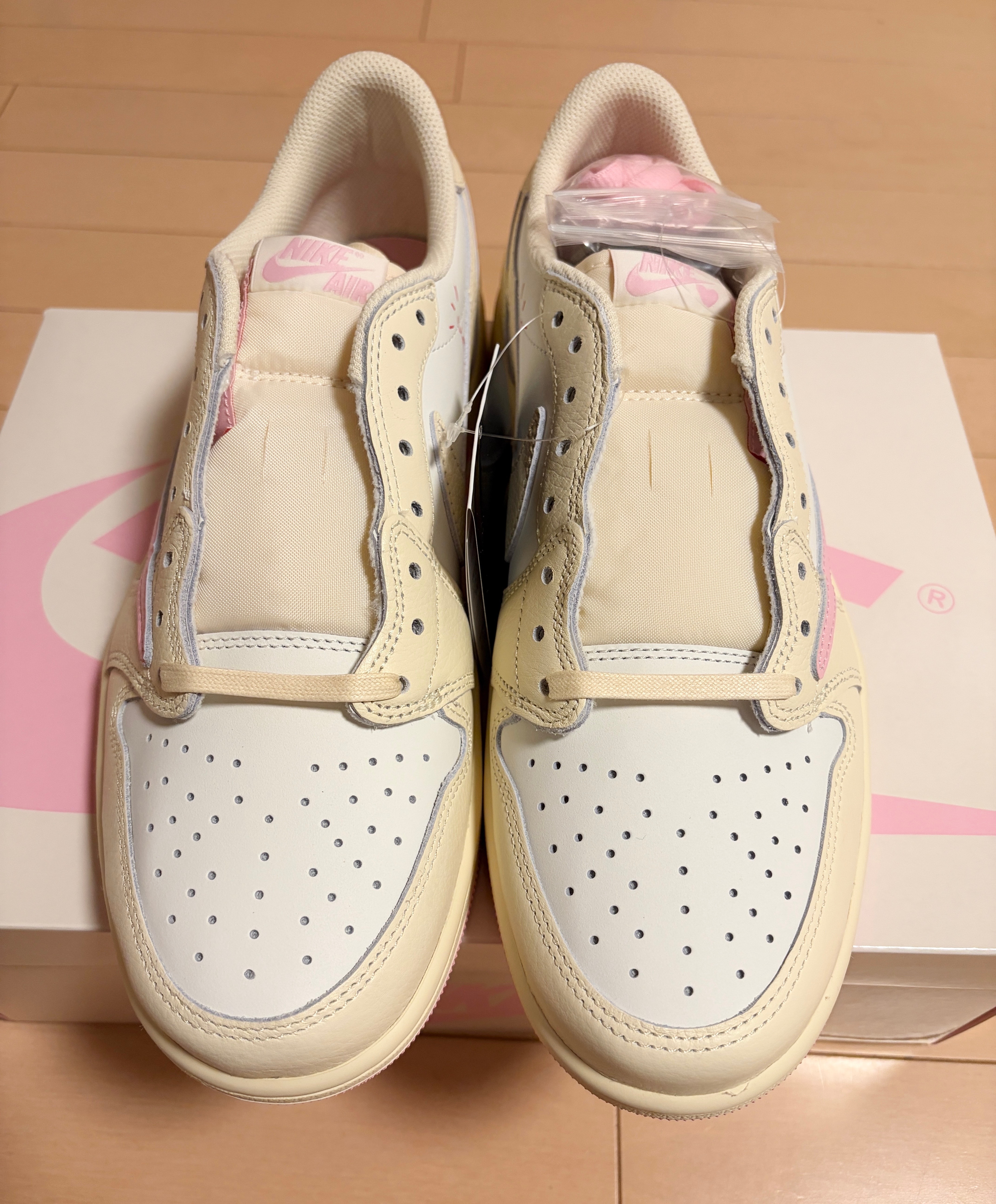 Travis Scott × Nike Air Jordan 1 Retro Low OG "Muslin/Shy Pink"