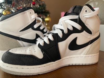 Nike Air Jordan 1 High OG "Bleached Coral"