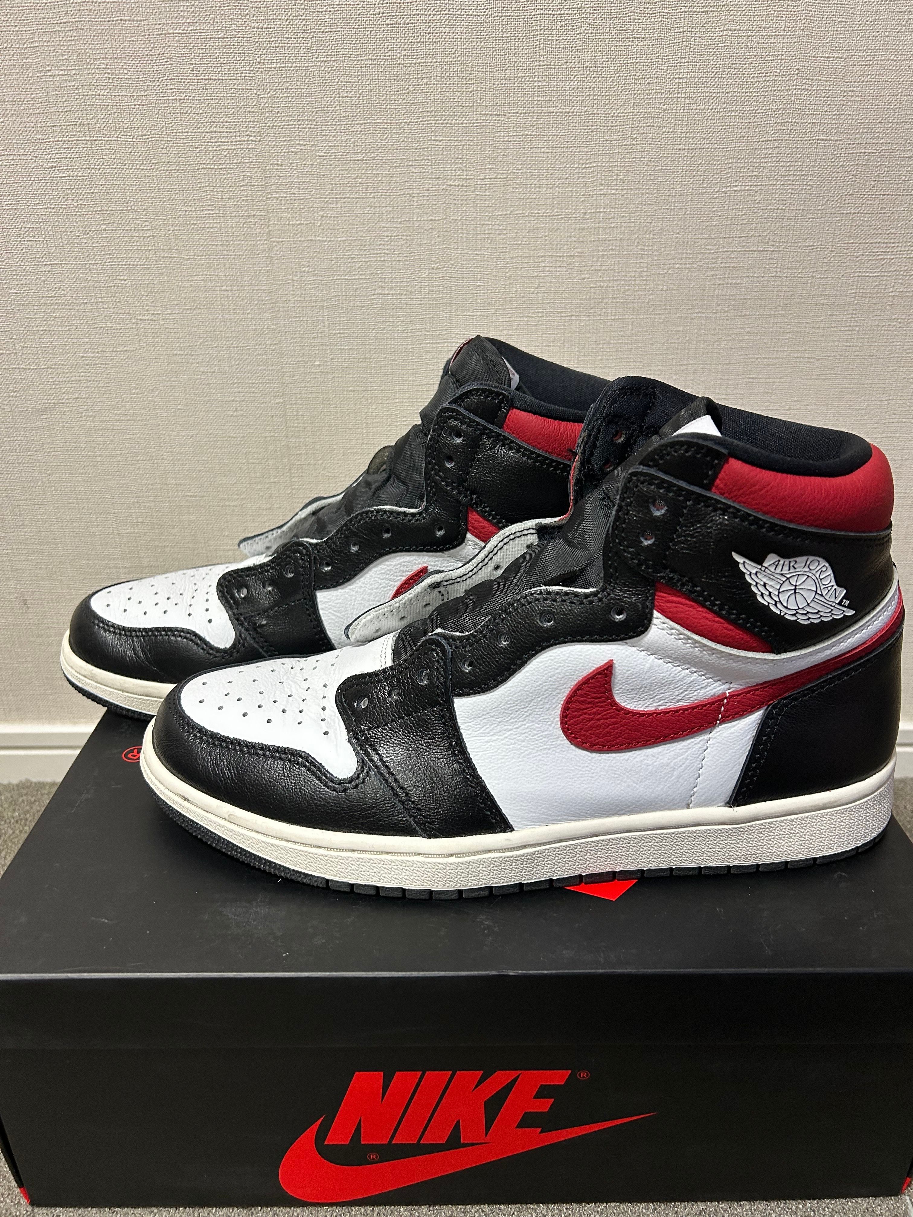 Nike Air Jordan 1 Retro High "Black/White/Sail/Gym Red"