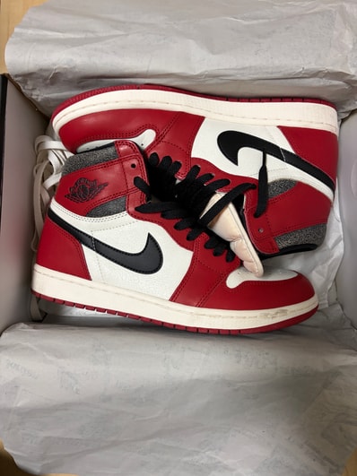 Nike Air Jordan 1 High OG "Lost & Found/Chicago"