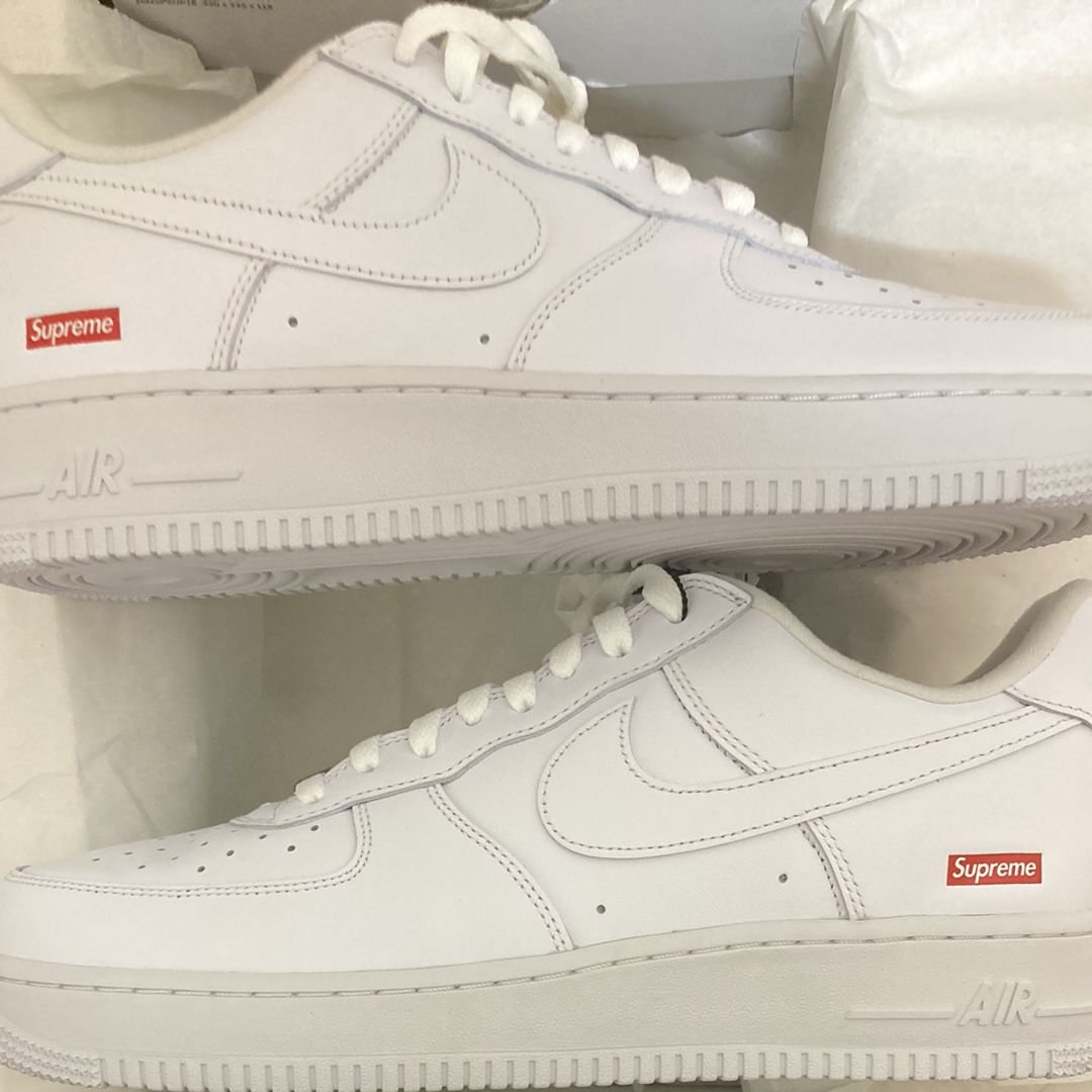 Supreme × Nike Air Force 1 Low "White"