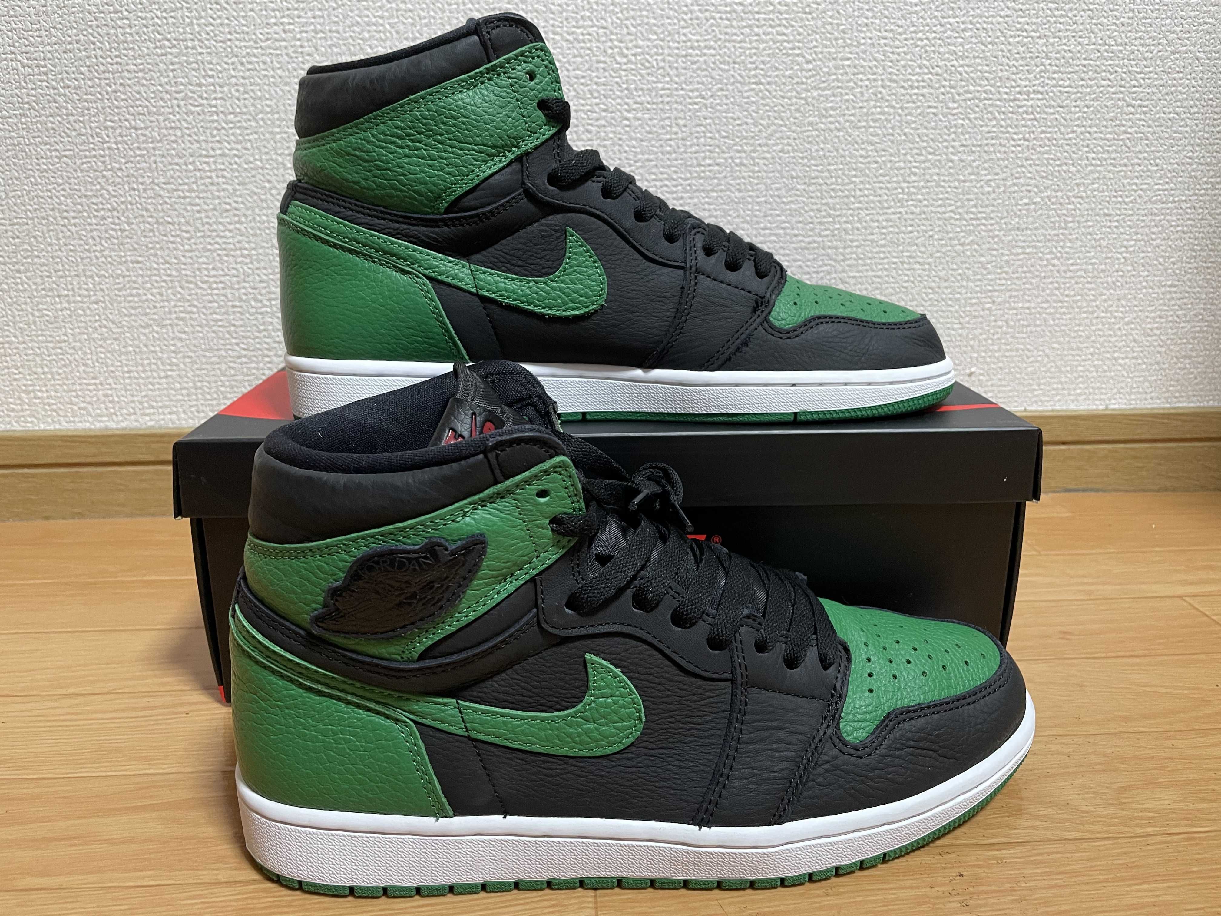 Nike Air Jordan 1 Retro High OG "Black/Pine Green" (2020)