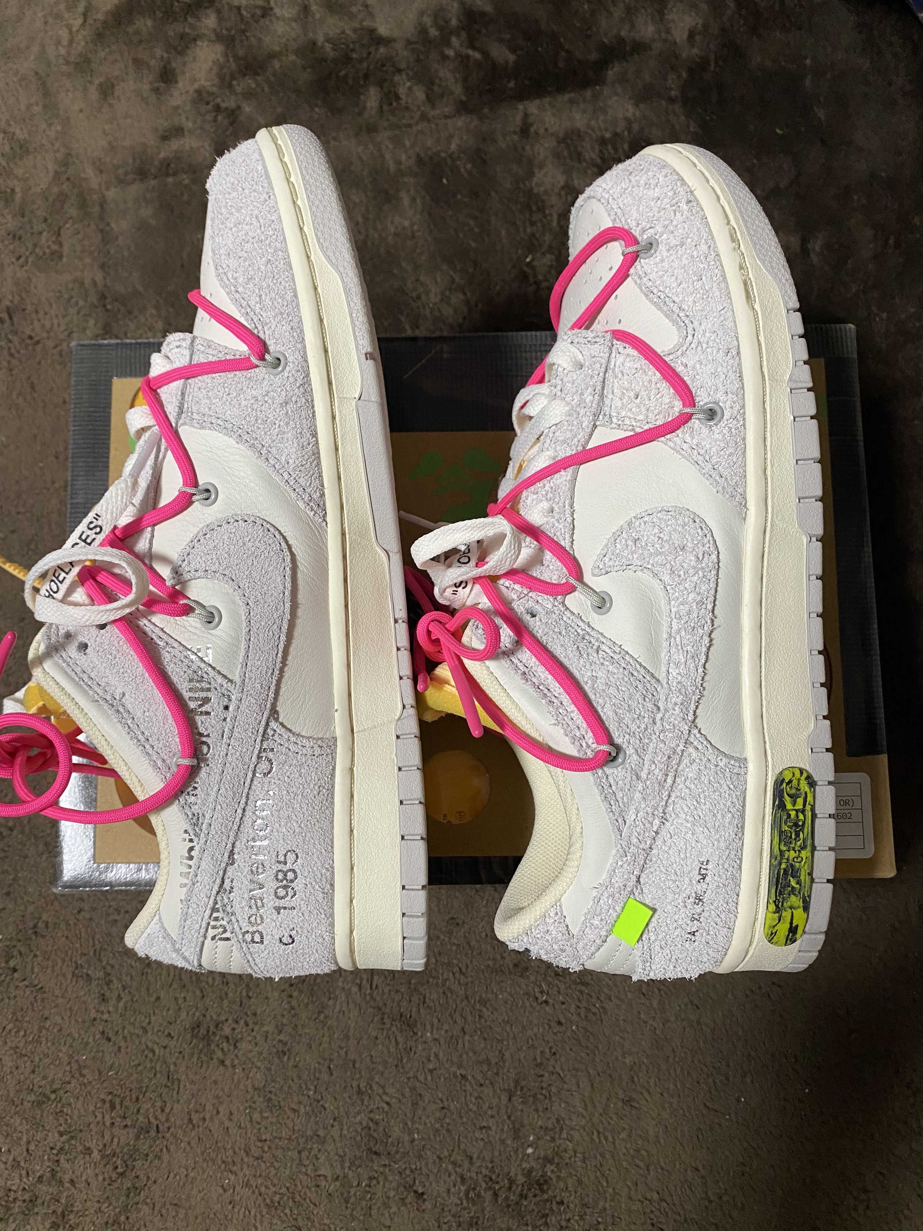 Off-White × Nike Dunk Low "Sail/Neutral Gray/Hyper Pink"