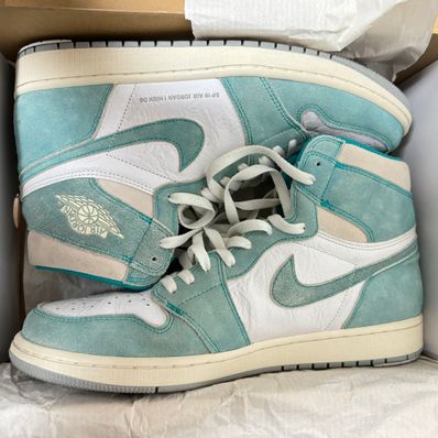 Nike Air Jordan 1 Retro High OG "Turbo Green"