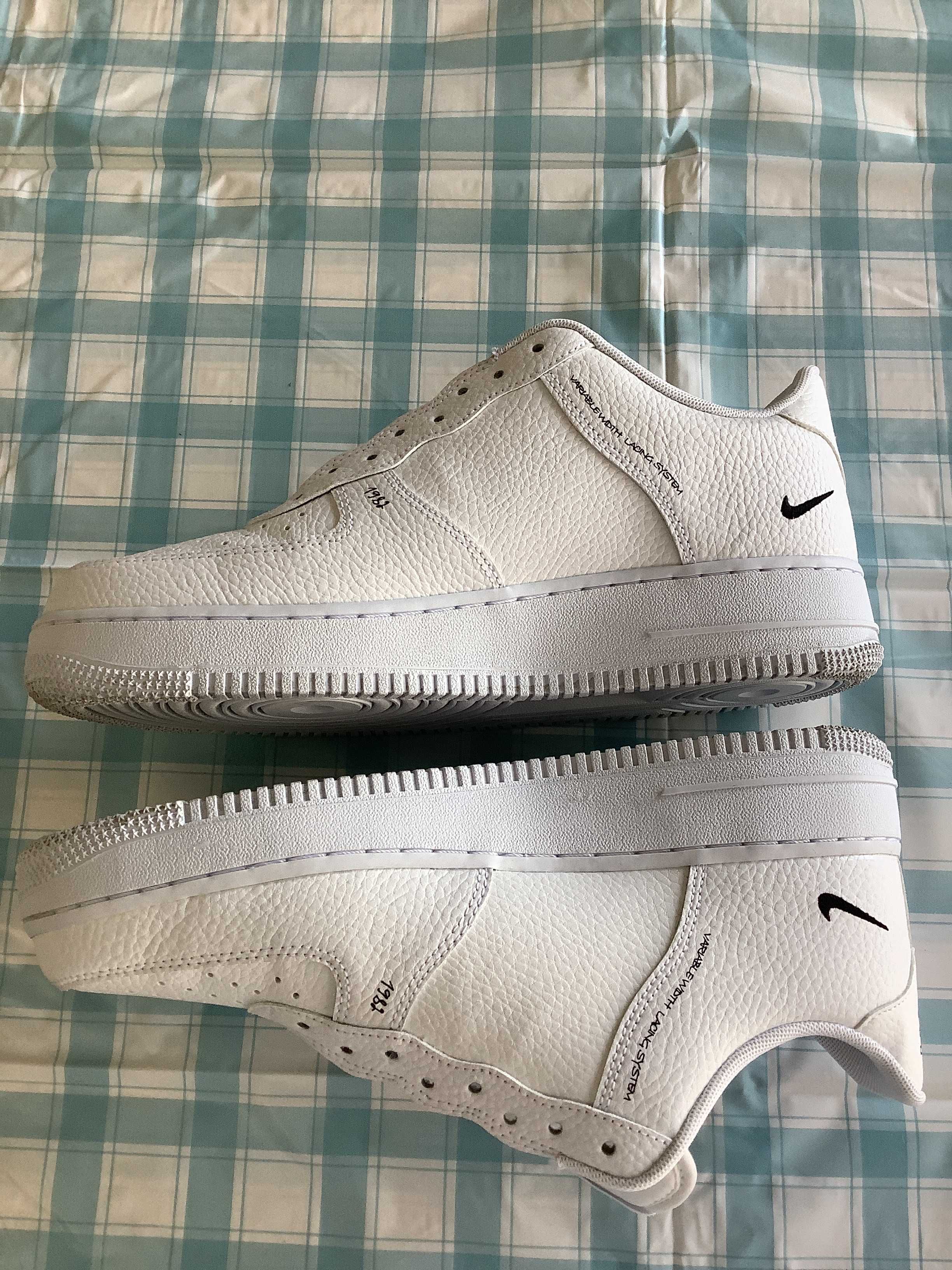 Nike Air Force 1 Low LV8 Utility "Black Sketch"