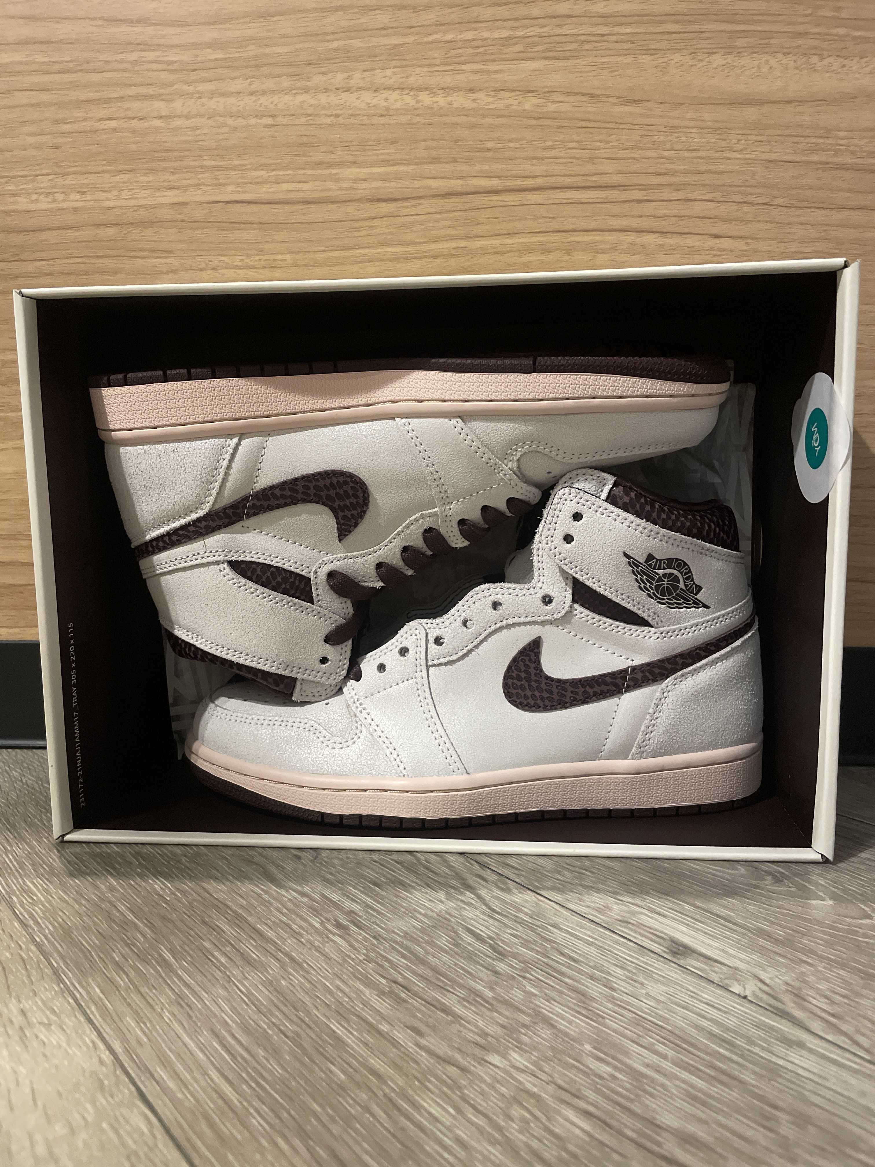 A Ma Maniere × Nike Air Jordan 1 Retro High OG "Sail and Burgundy"