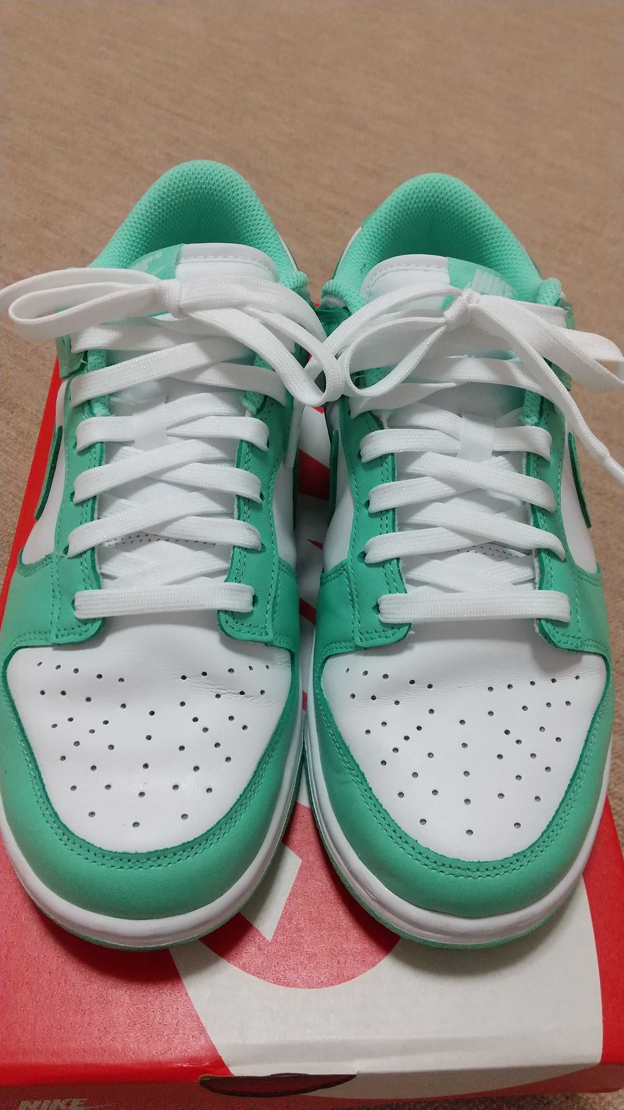 Nike Women's Dunk Low "Green Glow"